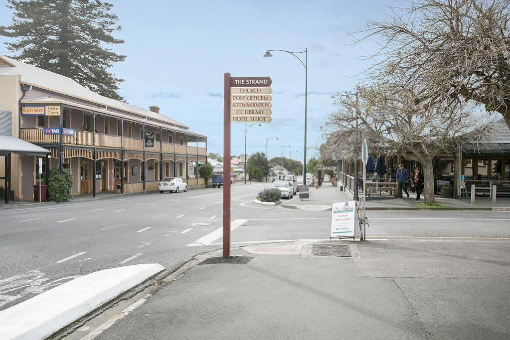 All Seasons Port Elliot Holiday House מראה חיצוני תמונה
